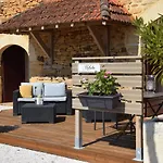 Bed and Breakfast Le Clos De La Tour