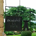 Le Clos De La Tour Bed and Breakfast 3*