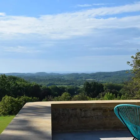 Bed and Breakfast Le Clos De La Tour 3*