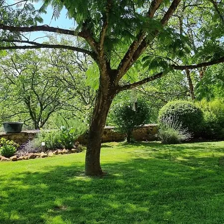 Le Clos De La Tour Sainte-Nathalène