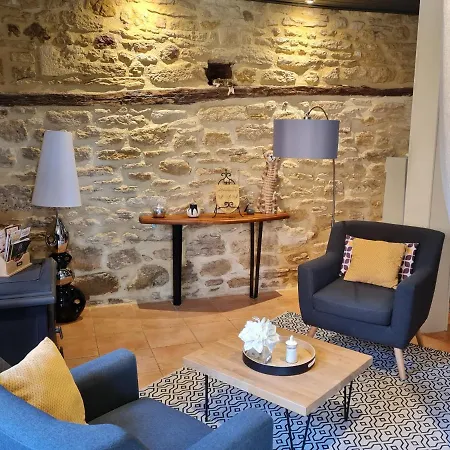 Le Clos De La Tour Sainte-Nathalène