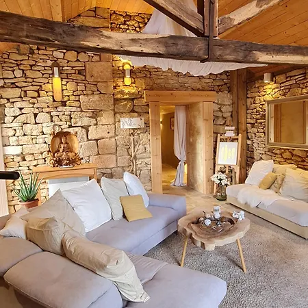 Le Clos De La Tour ベッド・アンド・ブレックファスト Sainte-Nathalène