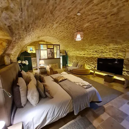 Le Clos De La Tour ベッド・アンド・ブレックファスト 3*