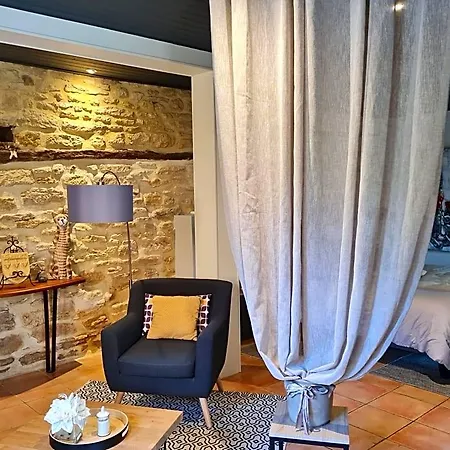 Bed & Breakfast Le Clos De La Tour 3*