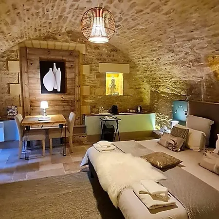 Bed & Breakfast Le Clos De La Tour