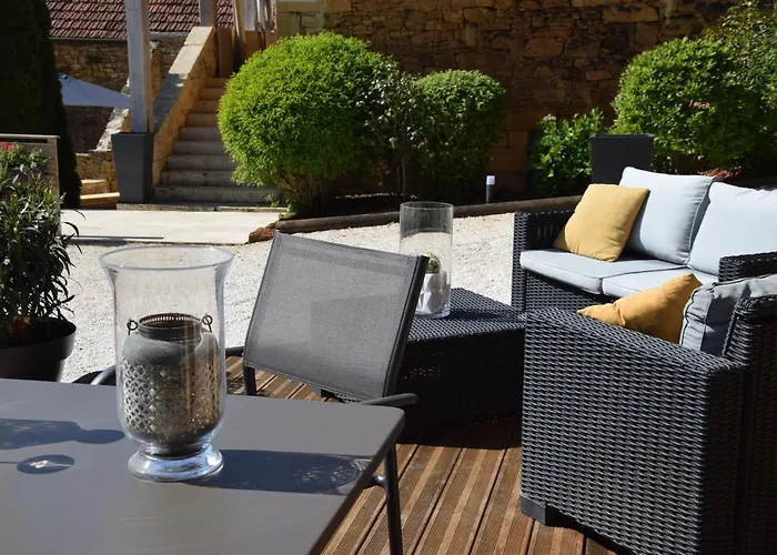 Le Clos De La Tour Sainte-Nathalène