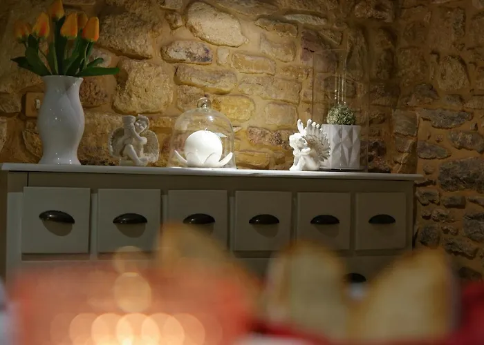 Le Clos De La Tour Bed & Breakfast